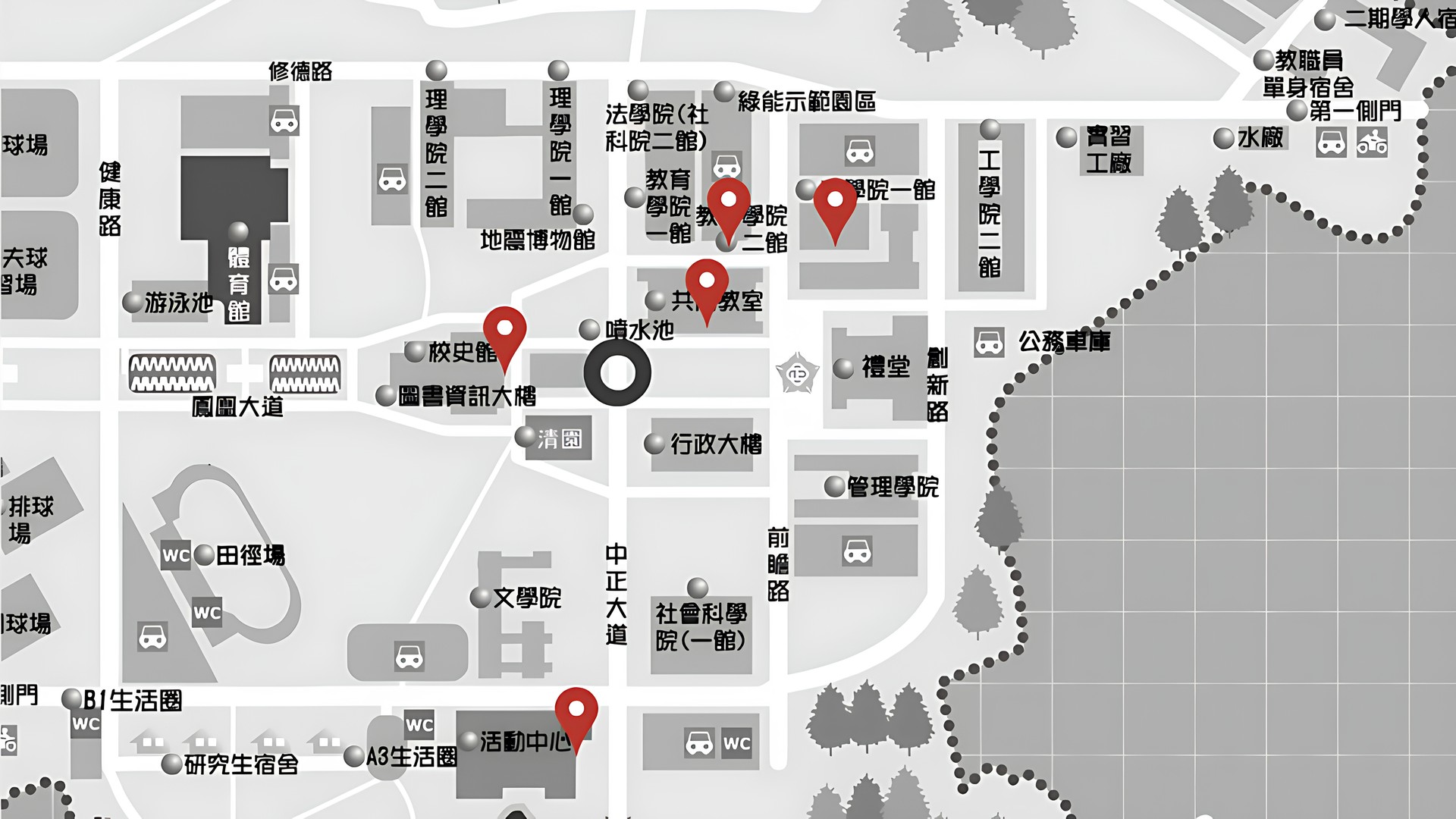 國立中大學地圖上標記了分別在活動中心、共同教室大樓、圖書資訊大樓、教育學院一館與工學院一館的五個站點