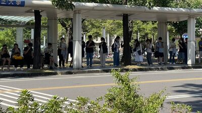 低薪高工時 公車司機惡性循環浮現圖片